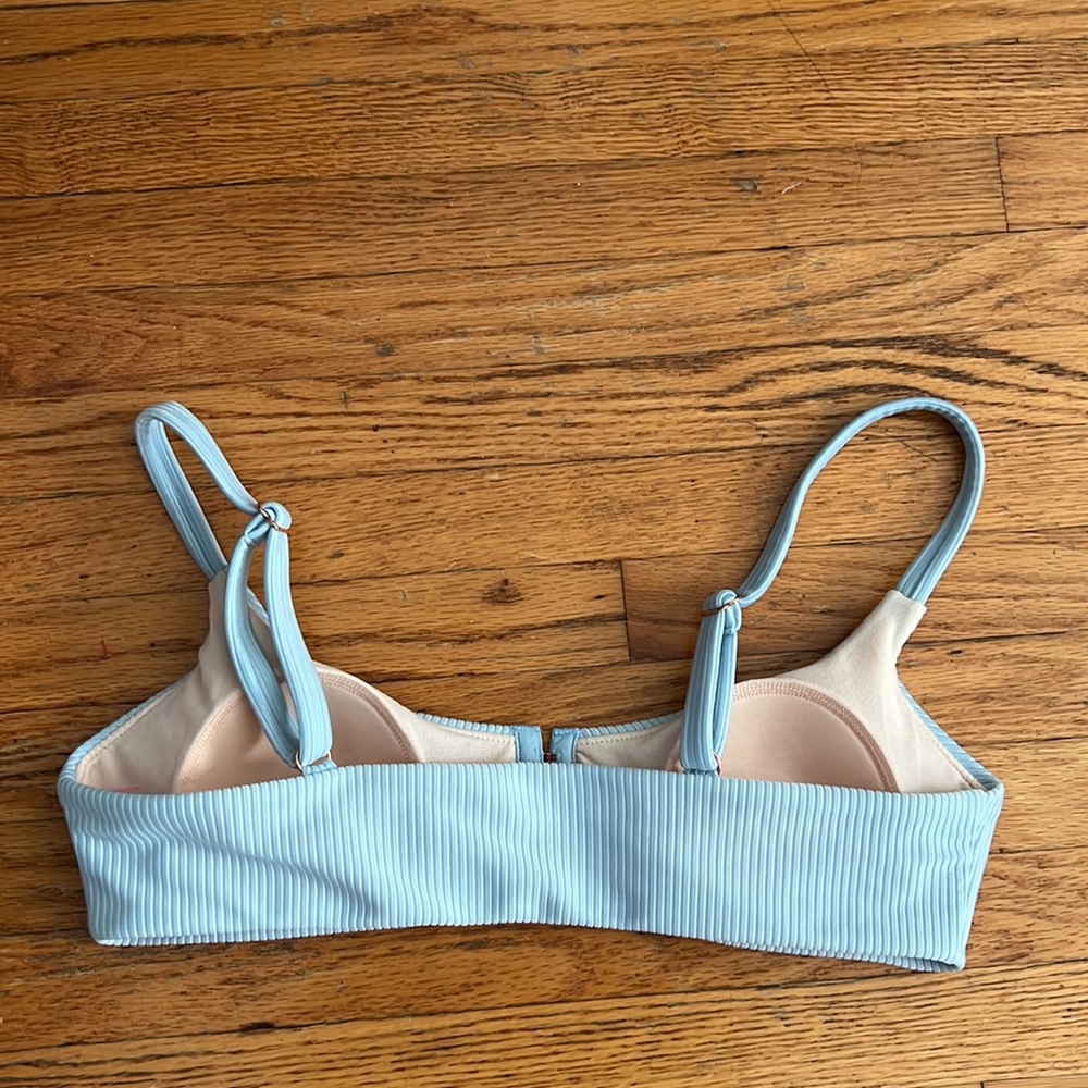 Swim top - Picture 2 of 6